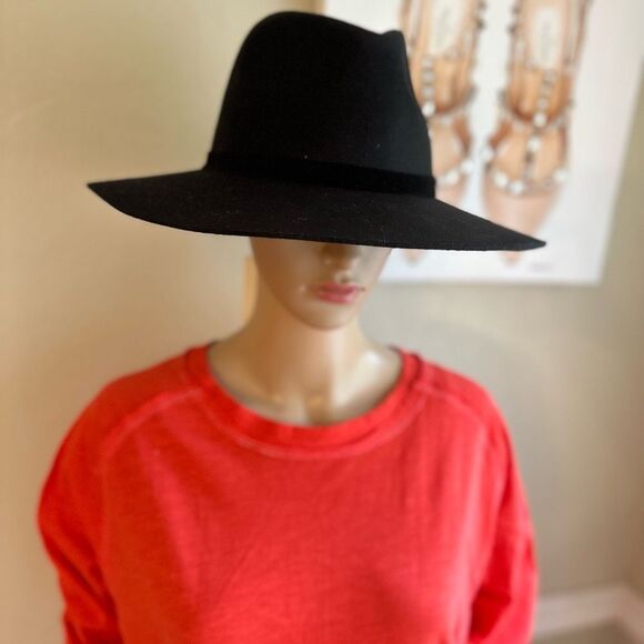 THE GROVE HAT IN BLACK LACK OF COLOR VARIOUS SIZES - Picture 3 of 14